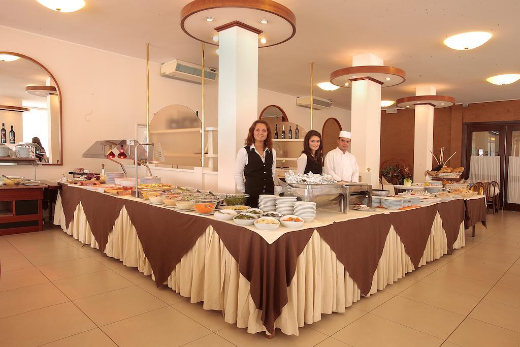 Gallia Club Hotel 체제나티코 외부 사진