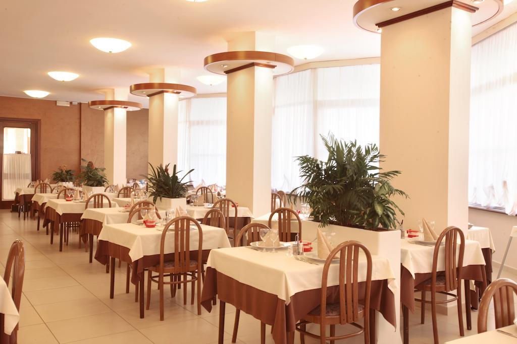 Gallia Club Hotel 체제나티코 외부 사진