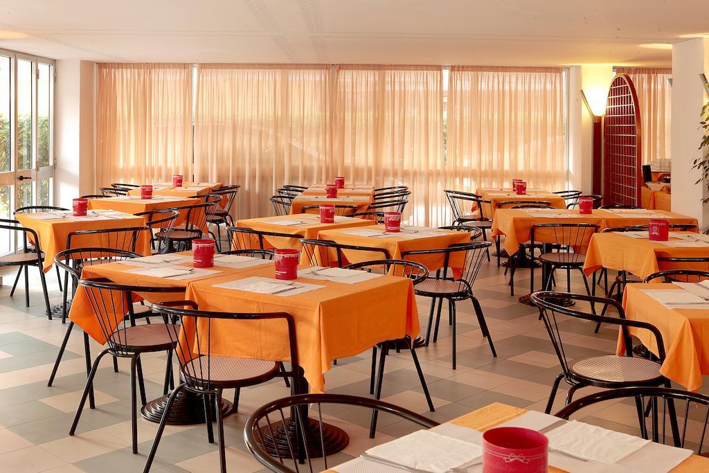 Gallia Club Hotel 체제나티코 외부 사진